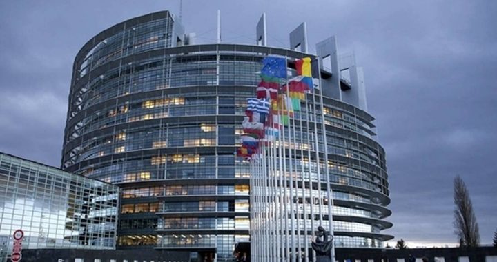 Κορονοϊός: Το Ευρωπαϊκό Κοινοβούλιο στο Στρασβούργο μετατρέπεται σε κέντρο ελέγχου για τον Covid-19
