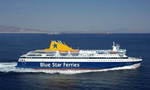 Γυναίκα από την Κάλυμνο γέννησε μέσα στο Blue Star Χίος με τη βοήθεια του καπετάνιου