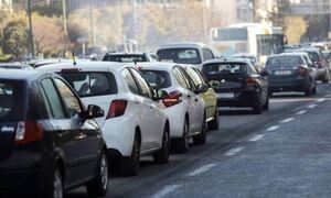 Κίνηση ΤΩΡΑ: Σε ποιους δρόμους εντοπίζονται προβλήματα στην κυκλοφορία των οχημάτων