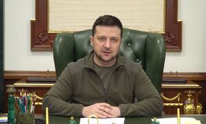 Ζελένσκι: «Θέμα χρόνου να πέσουν ρωσικοί πύραυλοι στα σπίτια πολιτών των χωρών του ΝΑΤΟ»