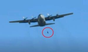 Έκτακτη ανάγκη για Έλληνα αλεξιπτωτιστή: Κρεμόταν από C-130 - Πώς κατάφερε να σωθεί