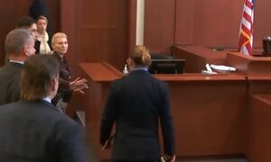 Άμπερ Χερντ: Ο φόβος όταν ήρθε σε απόσταση αναπνοής από τον Τζόνι Ντεπ στο δικαστήριο