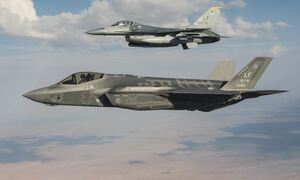 Γρίφος η στάση των ΗΠΑ: Η πώληση F-16 στην Τουρκία, η απαίτηση για τους ελληνικούς S-300 και τα F-35