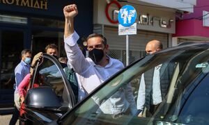 Εκλογές ΣΥΡΙΖΑ: Έκλεισαν οι κάλπες, ψήφισαν 140.000 - Παράταση όπου υπάρχουν ουρές
